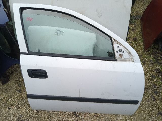 bontott OPEL ASTRA G Jobb első Ajtó (Részeivel)