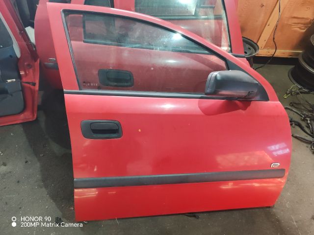 bontott OPEL ASTRA G Jobb első Ajtó (Részeivel)