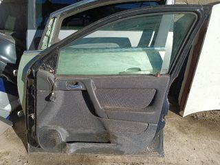 bontott OPEL ASTRA G Jobb első Ajtó (Részeivel)