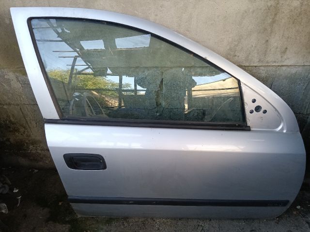 bontott OPEL ASTRA G Jobb első Ajtó (Részeivel)