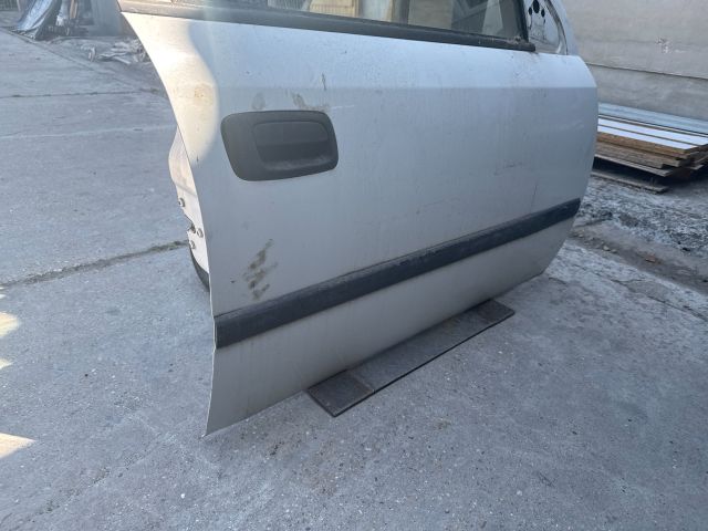 bontott OPEL ASTRA G Jobb első Ajtó (Részeivel)