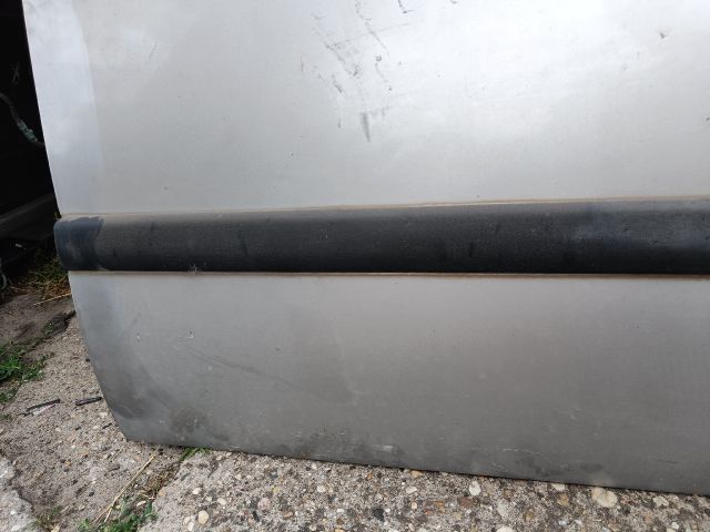 bontott OPEL ASTRA G Jobb első Ajtó (Részeivel)