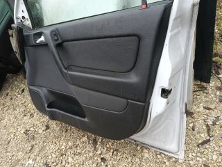 bontott OPEL ASTRA G Jobb első Ajtó (Részeivel)