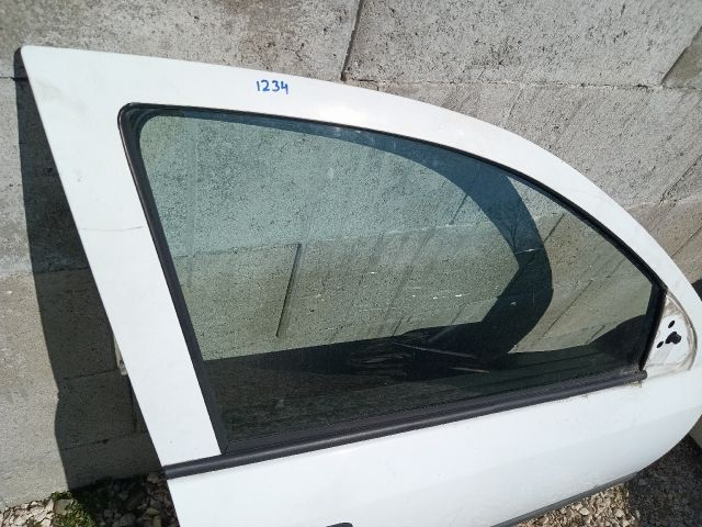 bontott OPEL ASTRA G Jobb első Ajtó (Részeivel)