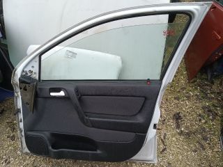 bontott OPEL ASTRA G Jobb első Ajtó (Részeivel)