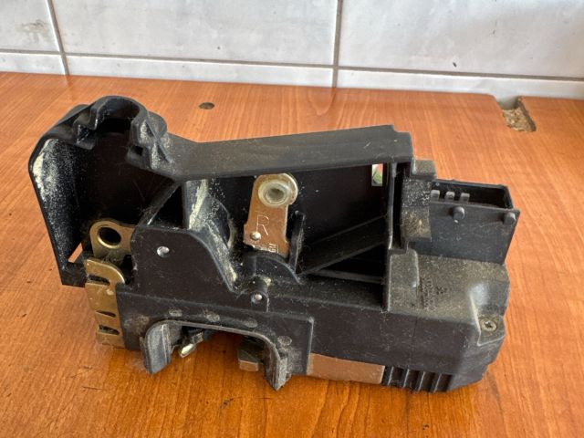 bontott OPEL ASTRA G Jobb első Ajtózár