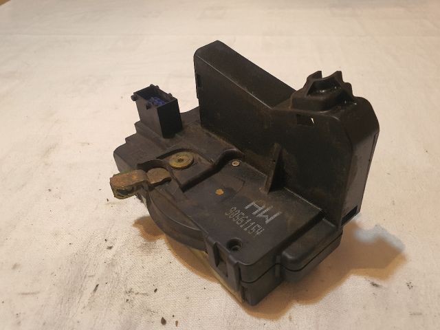 bontott OPEL ASTRA G Jobb első Ajtózár