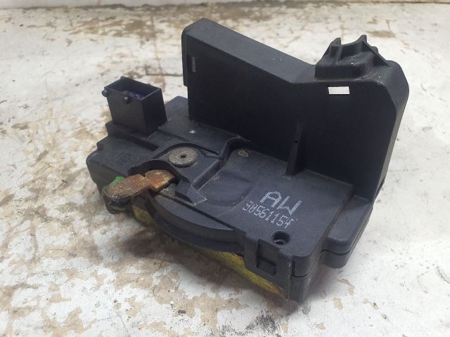 bontott OPEL ASTRA G Jobb első Ajtózár