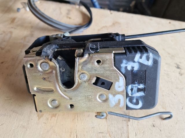 bontott OPEL ASTRA G Jobb első Ajtózár