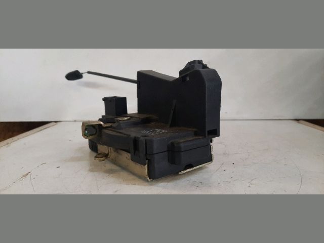 bontott OPEL ASTRA G Jobb első Ajtózár