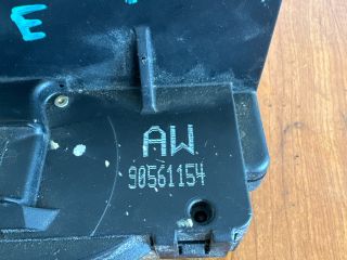 bontott OPEL ASTRA G Jobb első Ajtózár