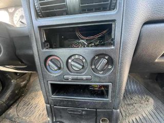 bontott OPEL ASTRA G Jobb első Biztonsági Öv Csat