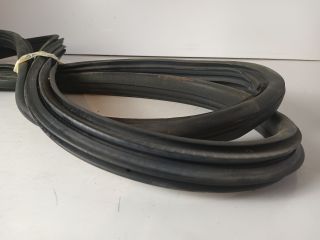 bontott OPEL ASTRA G Jobb első Gumikéder