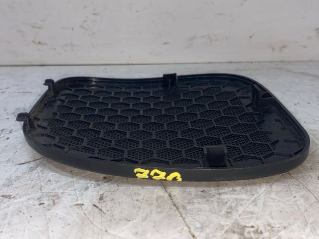 bontott OPEL ASTRA G Jobb első Hangszóró Burkolat