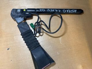 bontott OPEL ASTRA G Jobb első Övfeszítő