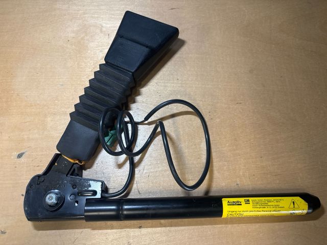 bontott OPEL ASTRA G Jobb első Övfeszítő