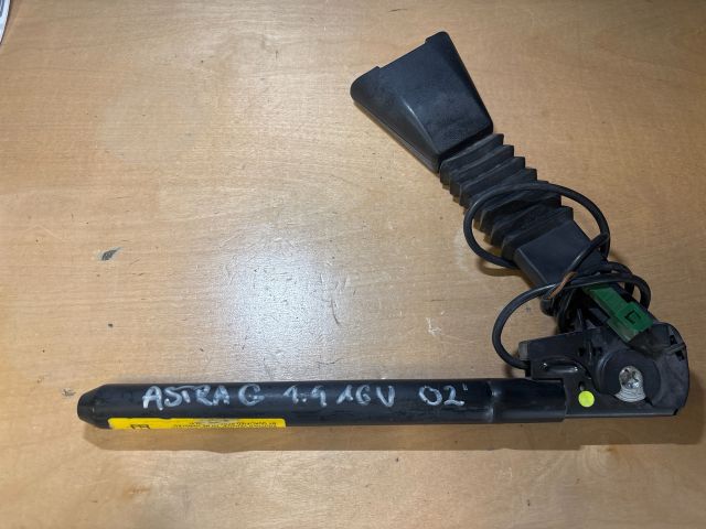 bontott OPEL ASTRA G Jobb első Övfeszítő