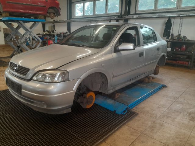 bontott OPEL ASTRA G Jobb Fényszóró