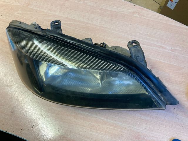 bontott OPEL ASTRA G Jobb Fényszóró