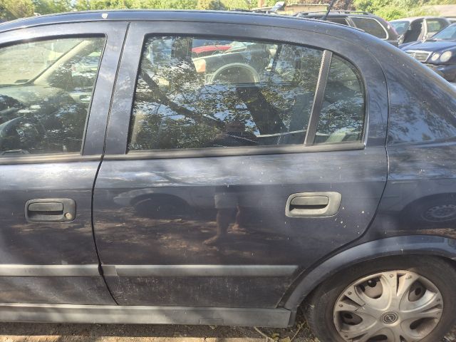 bontott OPEL ASTRA G Jobb Fényszóró