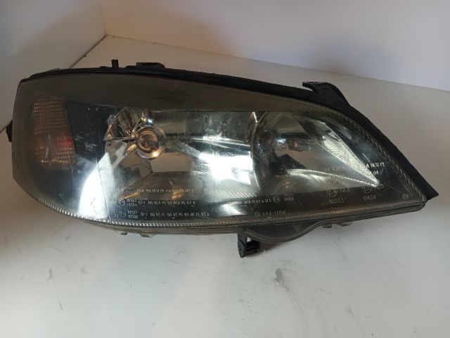 bontott OPEL ASTRA G Jobb Fényszóró