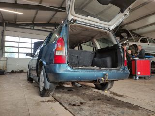 bontott OPEL ASTRA G Jobb Fényszóró