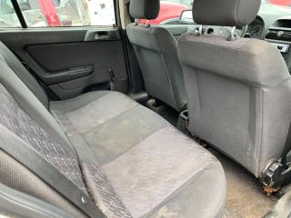 bontott OPEL ASTRA G Jobb Gólyaláb Csonkállvánnyal