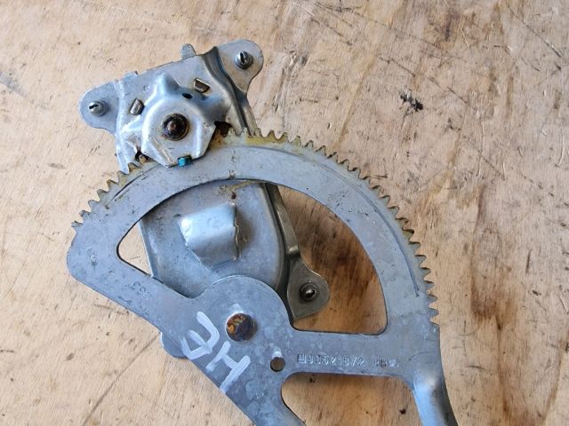 bontott OPEL ASTRA G Jobb hátsó Ablakemelő Szerkezet (Mechanikus)