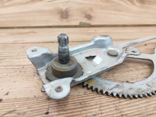 bontott OPEL ASTRA G Jobb hátsó Ablakemelő Szerkezet (Mechanikus)