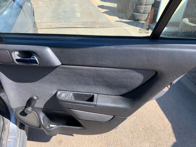 bontott OPEL ASTRA G Jobb hátsó Ajtó Kárpit