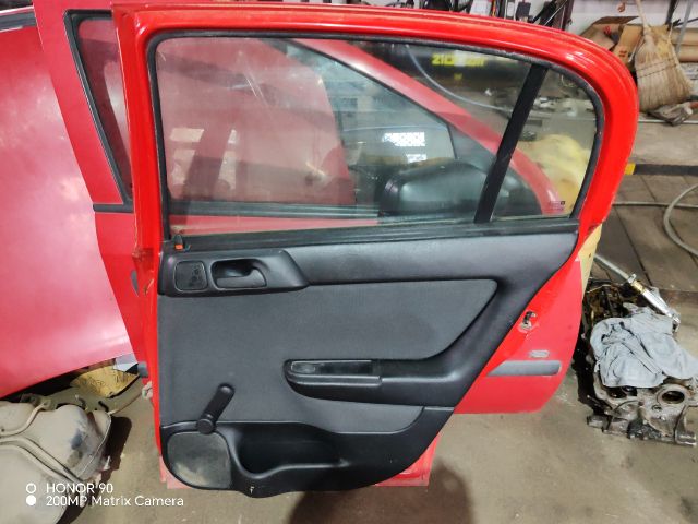 bontott OPEL ASTRA G Jobb hátsó Ajtó (Részeivel)