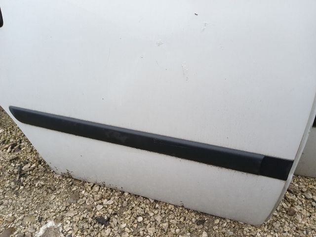 bontott OPEL ASTRA G Jobb hátsó Ajtó (Részeivel)