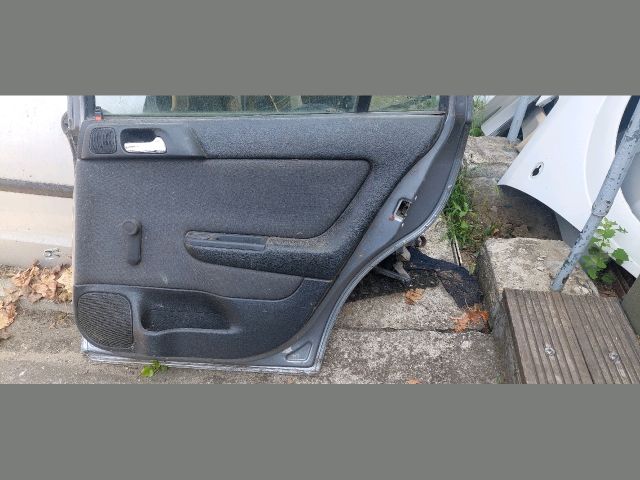 bontott OPEL ASTRA G Jobb hátsó Ajtó (Részeivel)