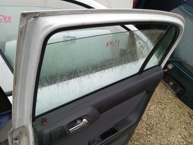 bontott OPEL ASTRA G Jobb hátsó Ajtó (Részeivel)