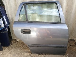 bontott OPEL ASTRA G Jobb hátsó Ajtó (Részeivel)