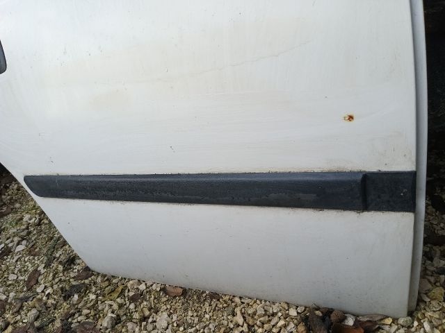 bontott OPEL ASTRA G Jobb hátsó Ajtó (Részeivel)