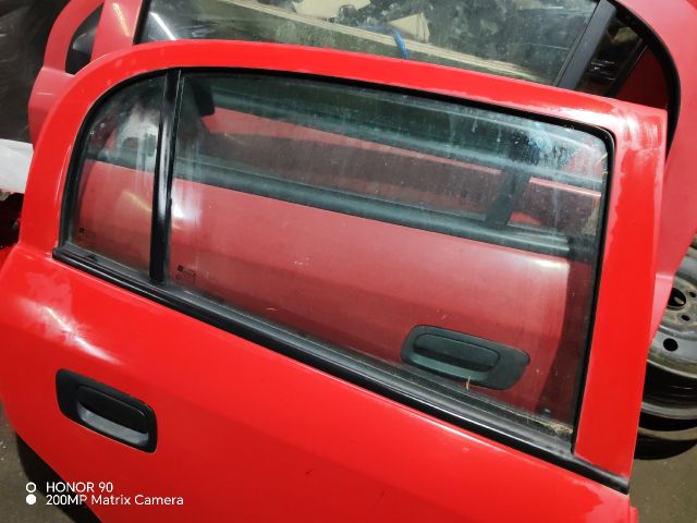 bontott OPEL ASTRA G Jobb hátsó Ajtó (Részeivel)