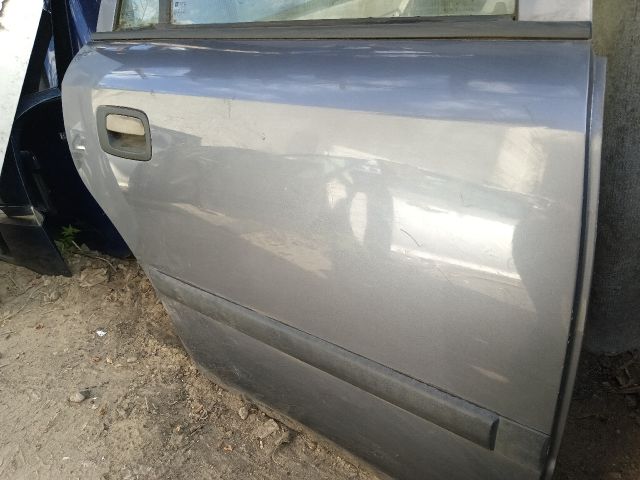 bontott OPEL ASTRA G Jobb hátsó Ajtó (Részeivel)