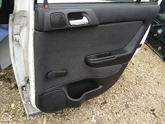 bontott OPEL ASTRA G Jobb hátsó Ajtó (Részeivel)