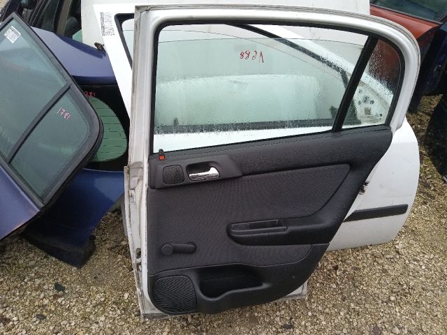 bontott OPEL ASTRA G Jobb hátsó Ajtó (Részeivel)