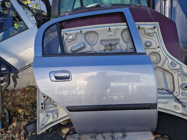 bontott OPEL ASTRA G Jobb hátsó Ajtó (Üres lemez)