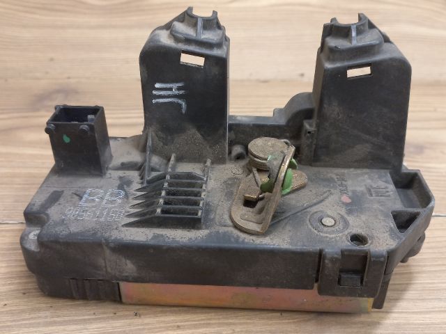 bontott OPEL ASTRA G Jobb hátsó Ajtózár