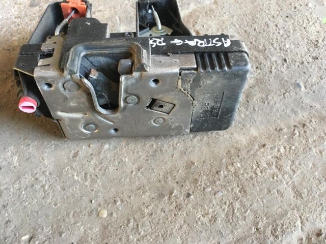 bontott OPEL ASTRA G Jobb hátsó Ajtózár