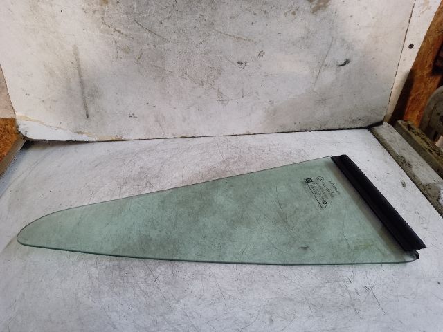 bontott OPEL ASTRA G Jobb hátsó Fixüveg (Ajtóban)