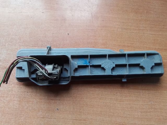 bontott OPEL ASTRA G Jobb Hátsó Lámpa Foglalat