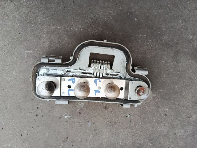 bontott OPEL ASTRA G Jobb Hátsó Lámpa Foglalat