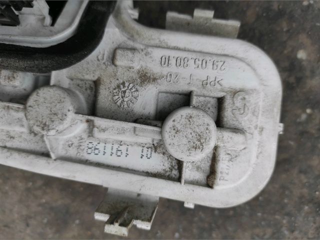 bontott OPEL ASTRA G Jobb Hátsó Lámpa Foglalat