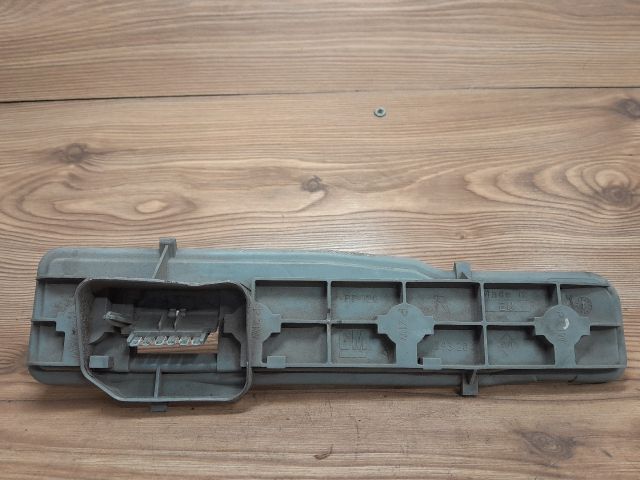 bontott OPEL ASTRA G Jobb Hátsó Lámpa Foglalat