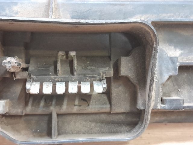 bontott OPEL ASTRA G Jobb Hátsó Lámpa Foglalat