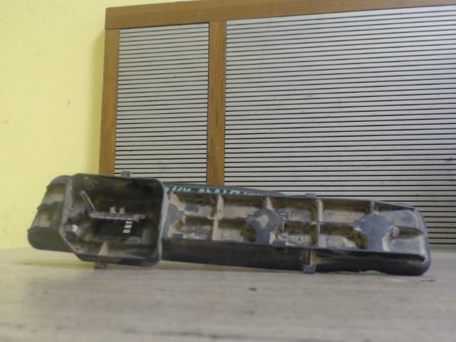 bontott OPEL ASTRA G Jobb Hátsó Lámpa Foglalat